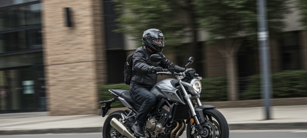 Permis A1 vs permis A2 : lequel choisir ?