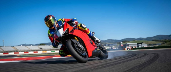5 points à vérifier avant d’acheter une moto de course d’occasion